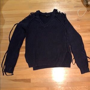 Fate V-neck sweater with cold shoulder tie detail